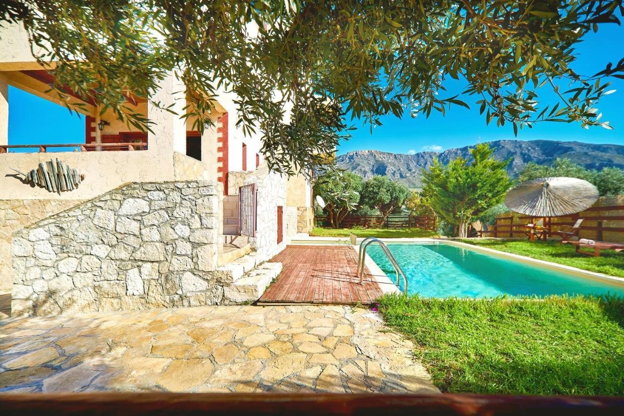 Villa Evenos Of 3 Bedrooms - Irida Country House Of 2 Bedrooms With Private Pools Elafonisi Buitenkant foto