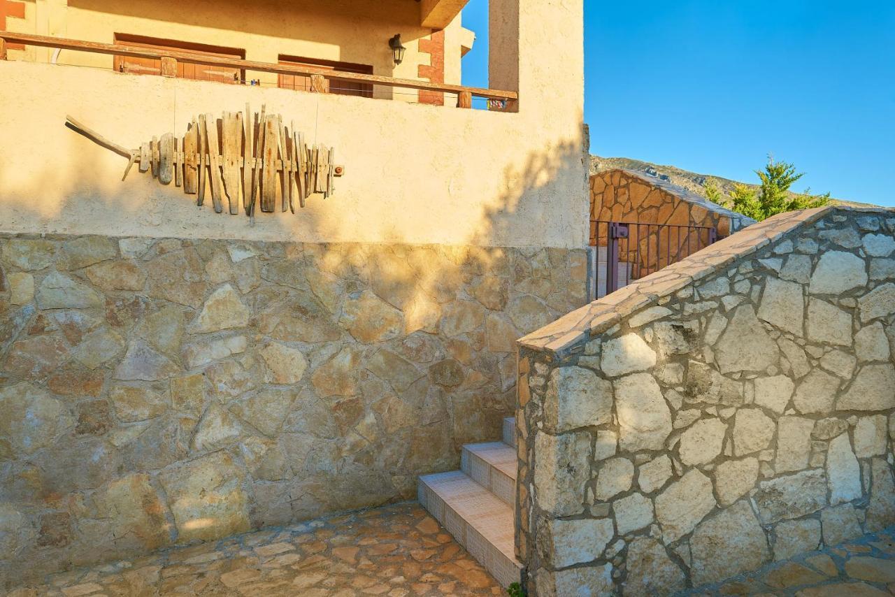 Villa Evenos Of 3 Bedrooms - Irida Country House Of 2 Bedrooms With Private Pools Elafonisi Buitenkant foto